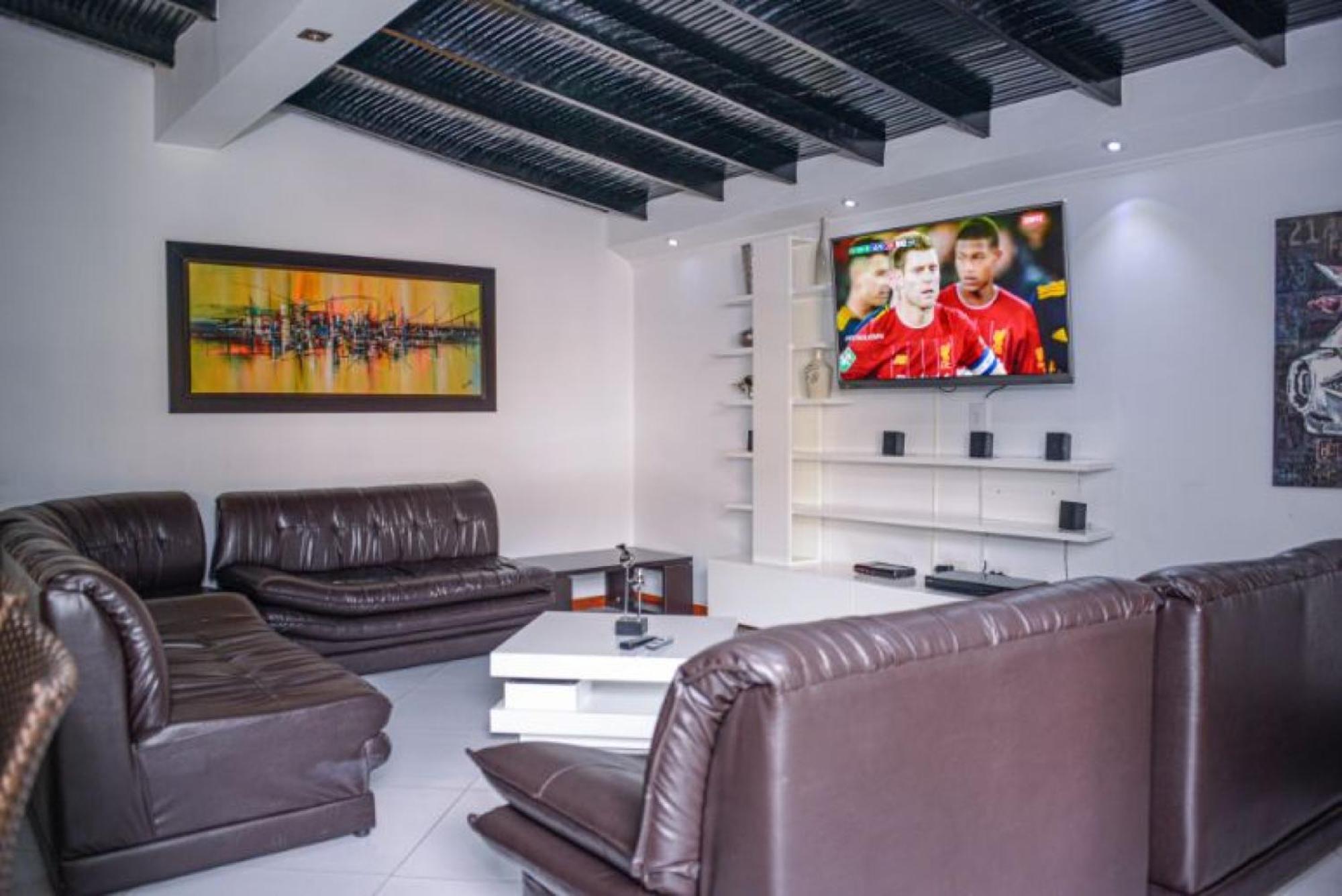 El Jeffe Apartment Medellin
